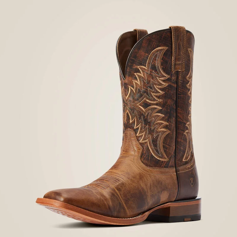 Men's cowboy boots in a dark brown leatherAriat Point Ryder Cowboy Boot