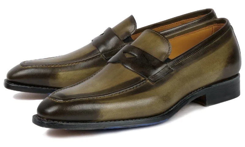 Men's loafers with a perforated leather upper for ventilationHampton Penny Loafer Olive Green