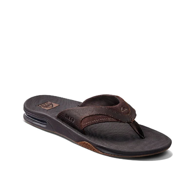 Men's sandals with a flexible sole for easy movementMens Leather Fanning-Dark Brown