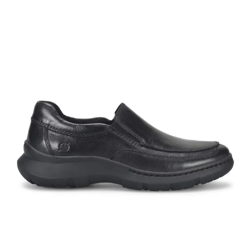 Men's loafers with a flexible sole for easy movementBorn Men's Cambridge - Black