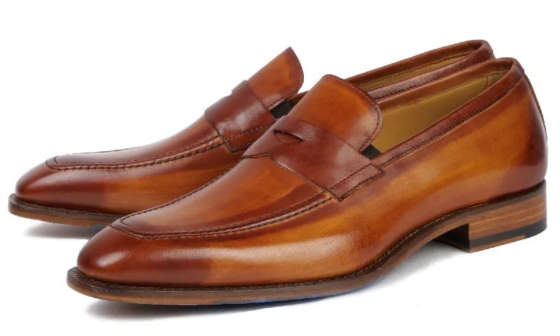 Men's loafers in a neutral color like black or brownHampton Penny Loafer Chestnut