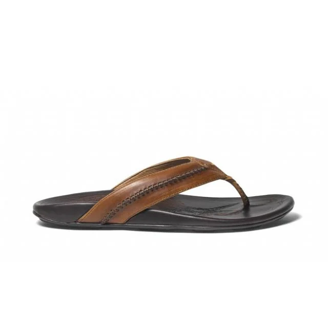 Men's sandals with a decorative buckle or charmMen's Mea Ola