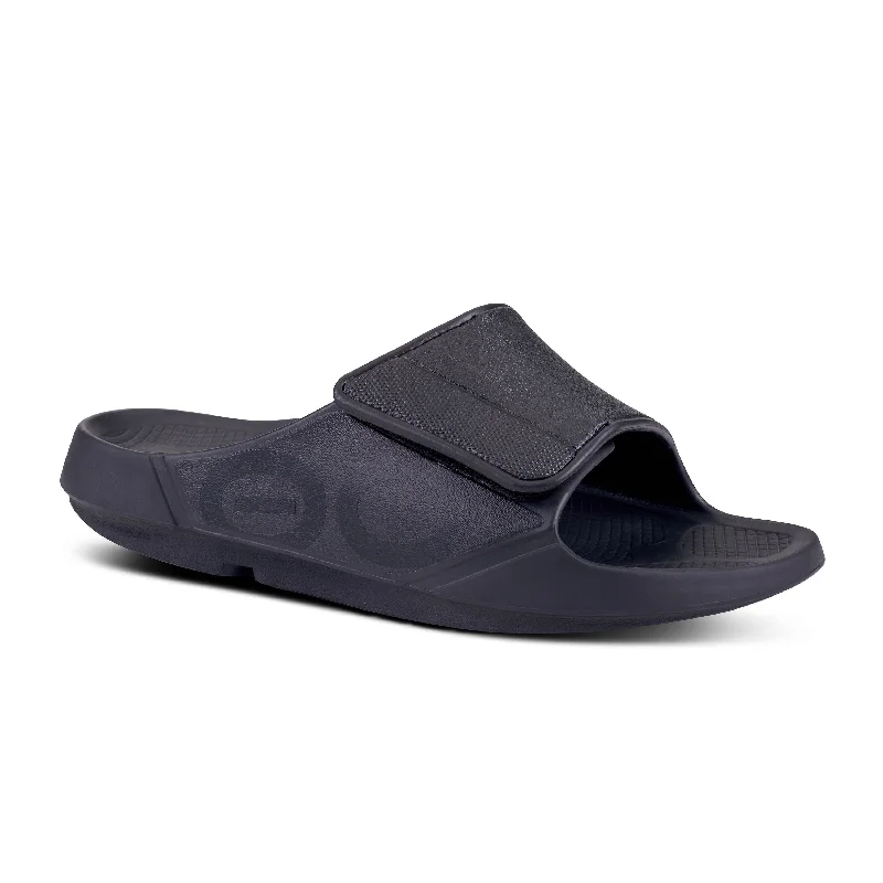 Men's sandals with a padded heelMen's OOFOS OOahh Sport Flex Slide