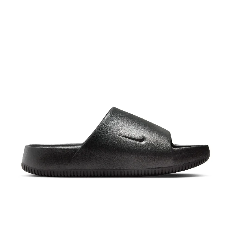 Men's sandals with a pointed toe for a stylish lookMen's Nike Calm Slide Sandals