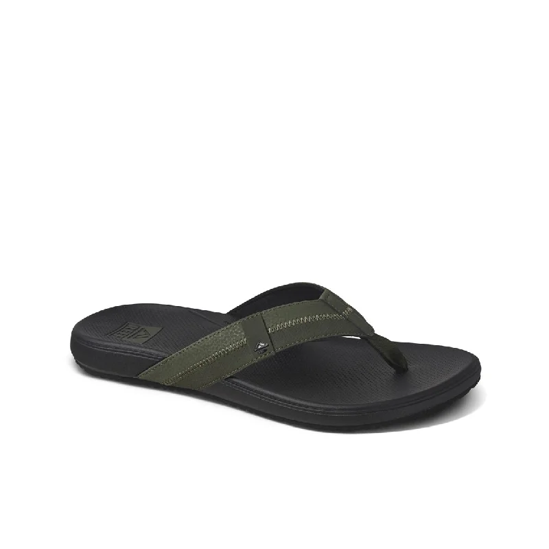 Men's sandals with a toe post designMens Cushion Phantom 2.0 - Olive