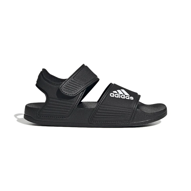 Men's sandals with a contrast stitching detailBoys'/Girls' Adidas Youth Adilette Sandal