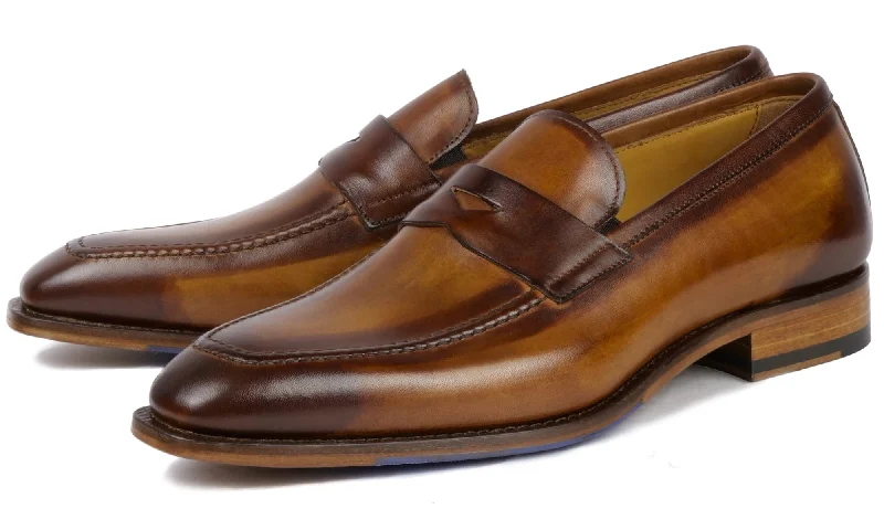 Men's loafers with a smooth leather finishHampton Penny Loafer Tan