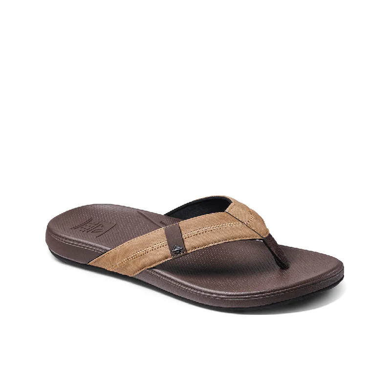 Men's sandals in a neutral color like black or brownMens Cushion Phantom 2.0 - Brown/Tan