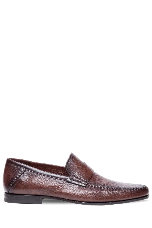 Men's loafers with a tassel front for a classic lookPaine Loafers