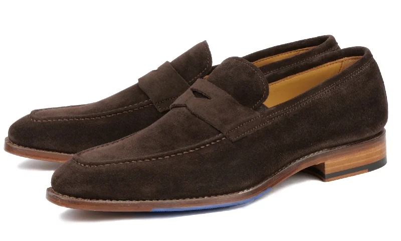 Men's loafers with a flexible sole for easy movementHampton Penny Loafer Brown Suede