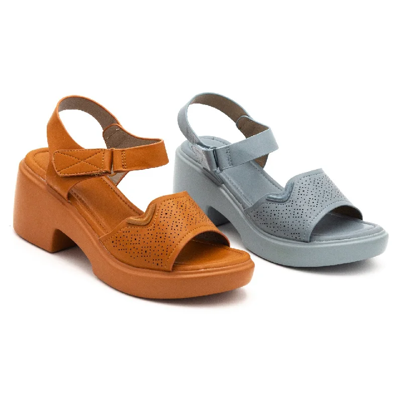 Men's sandals with a toe post design8049518 comfy sandal