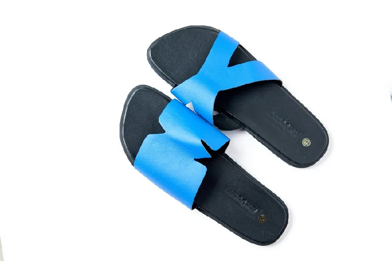 Men's sandals with a padded heelMaxim Blue Leather Sandal