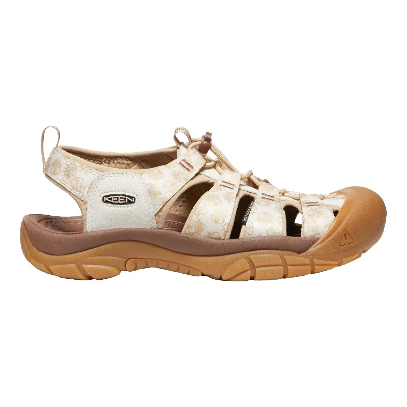 Men's sandals with a buckle closureMen's Newport Retro X Smokey Bear Birch/Coffee Bean