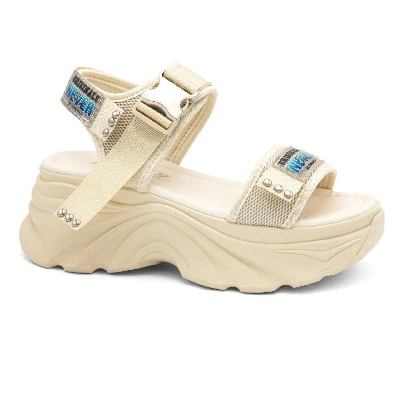 Men's sandals with a flexible sole for easy movementNevria strap sole