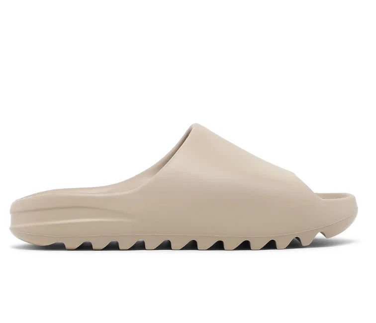 Men's multi - colored sneakers with a gradient effectAdidas Yeezy Slide 'Pure' (Restock V2)