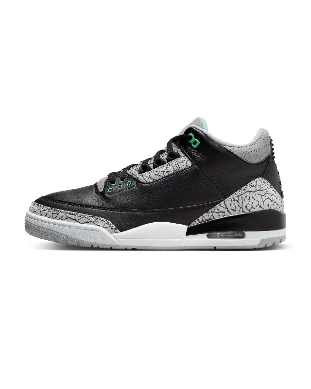 Men's lifestyle sneakers with a premium material constructionAir Jordan 3 Retro - Black / Green Glow / Wolf Grey