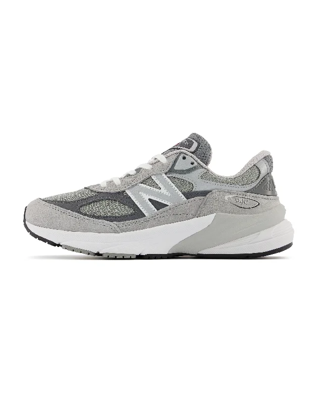 Men's athletic sneakers with a quick - dry lining990v6 - Grey / White