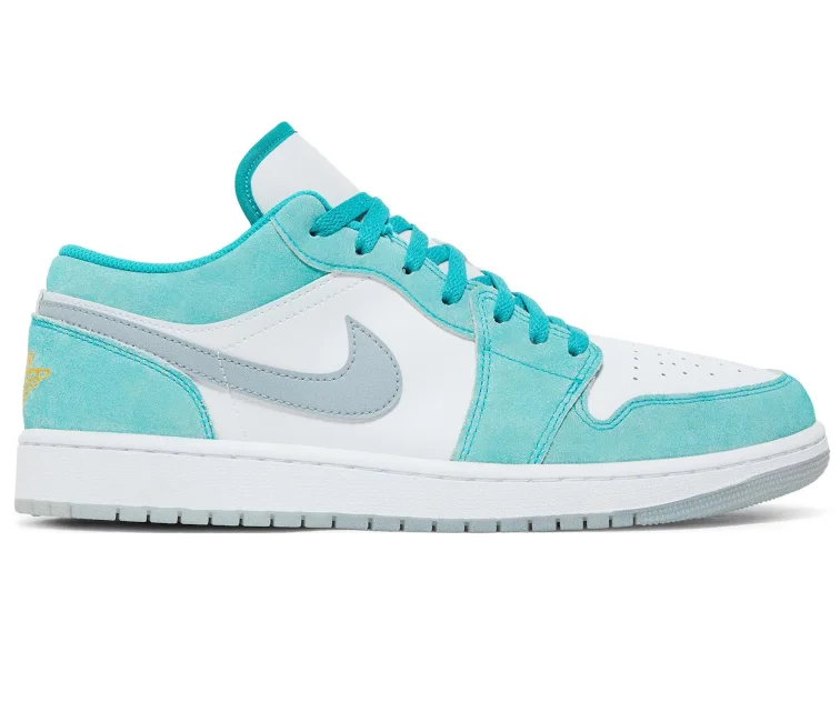 Men's breathable mesh running sneakers with reflective detailsMens Nike Air Jordan 1 Low (Emerald Green)