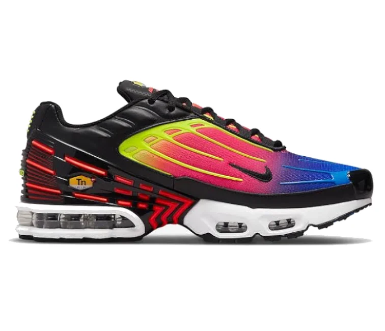 Men's hiking sneakers with a high - traction soleMen's Nike Air Max Plus TN3 (Black Neon)