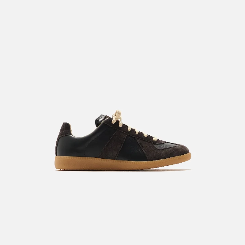 Men's vegan leather sneakers for an eco - friendly optionMaison Margiela Replica Sneakers - Black