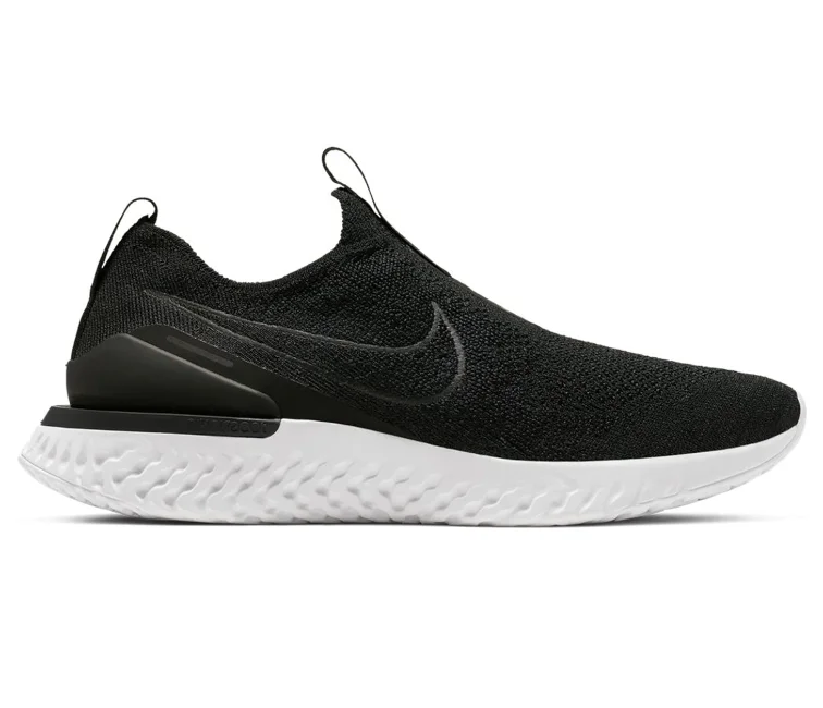 Men's classic - style sneakers with a modern twistMen's Nike Epic Phantom React V1 (Black/White)