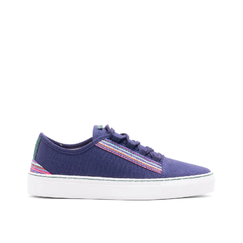 Men's retro - style sneakers inspired by the 80sVegan sneaker marine-heiwa CUV002