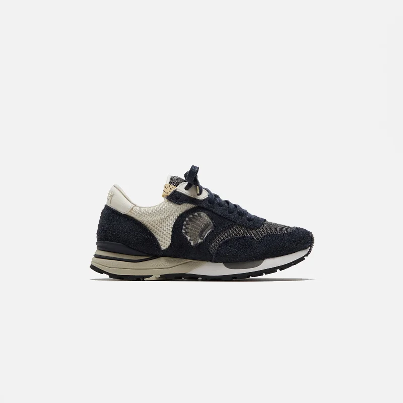 Men's tennis sneakers with a non - slip outsoleVisvim Roland Jogger - Navy