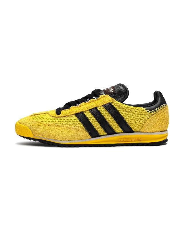 Men's fashion - forward sneakers with a unique tongue designWales Bonner SL76 -  Yellow / Black