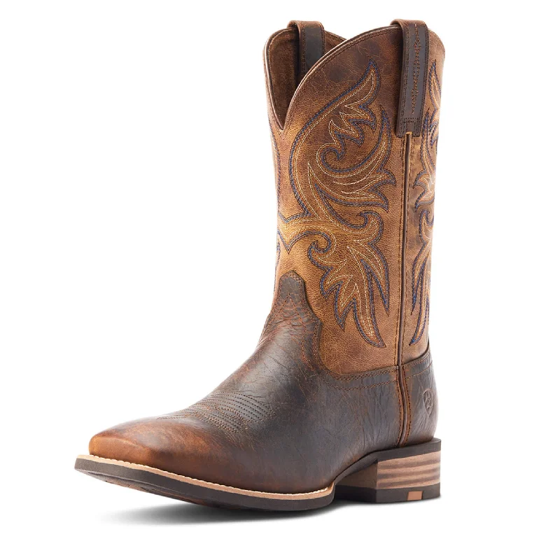 Men's western boots with a leather lining and a padded insoleAriat Men's Slingshot Boots