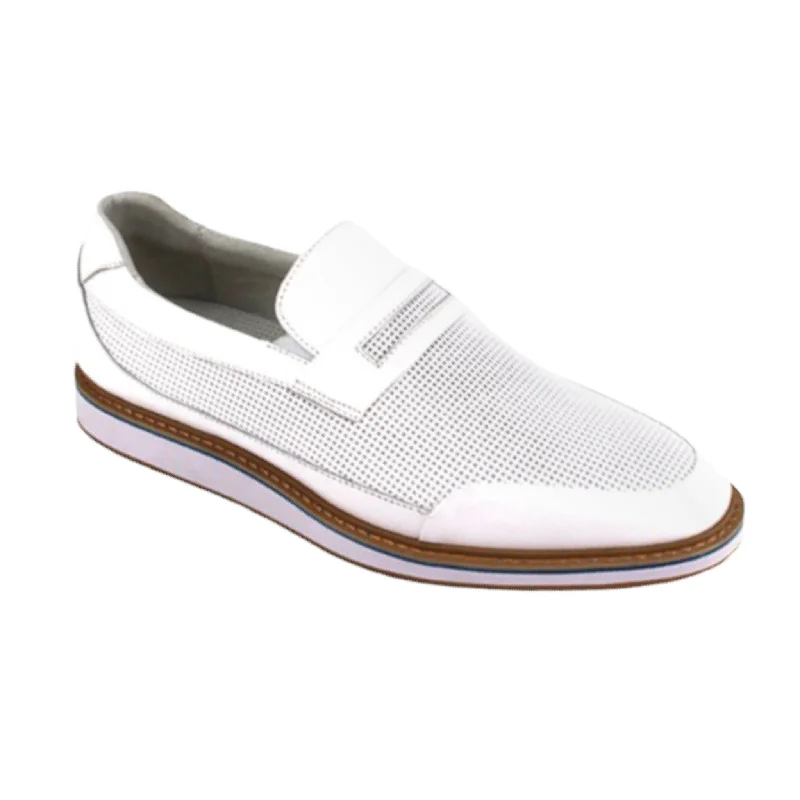 Men's casual shoes with a geometric patternGIOVANNI: Loyd Slip On