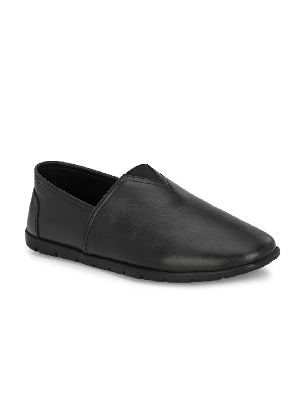 Men's casual shoes with a soft insole for cushioningHitz Men's Black Leather Slip On Casual Shoes