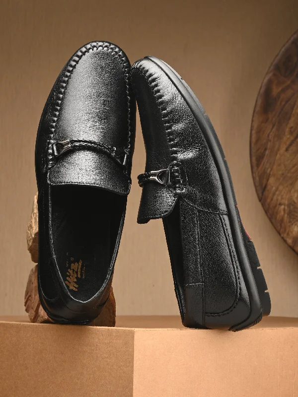 Men's casual shoes with a stretchy side panelHITZ1203 Men's Black Leather Casual Slip-On Shoes