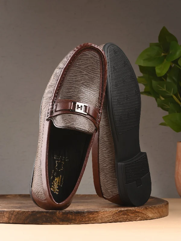 Canvas slip - on men's casual shoes for convenienceHITZ5344 Men's Brown Leather Casual Loafers