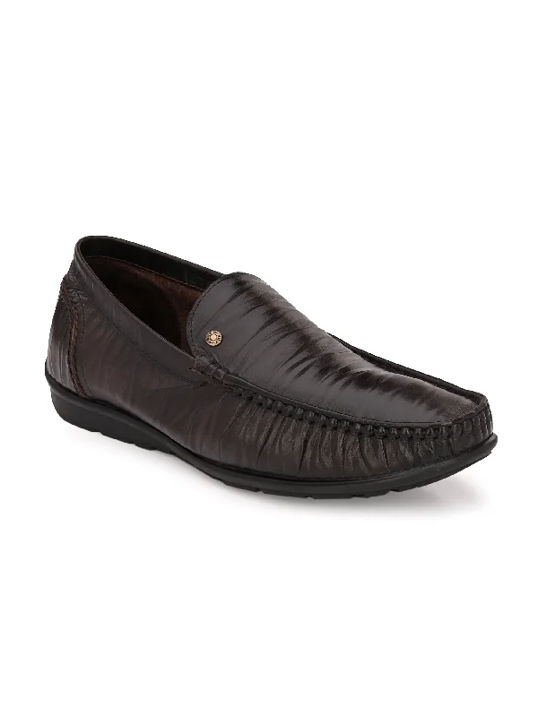 Men's casual shoes with a flexible rubber outsoleHitz Men's Brown Leather Slip-On Loafer Shoes