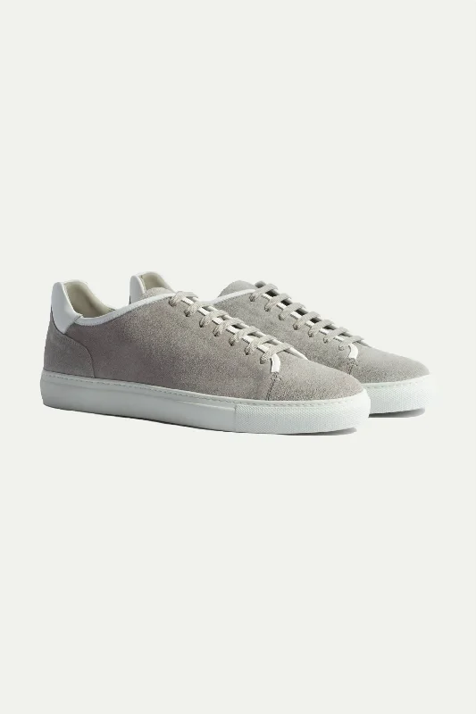 Men's casual shoes with a removable footbed for cleaningLight grey suede sneakers - Made In Italy