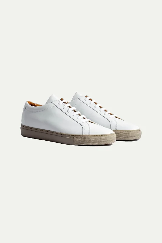 Men's casual shoes with a rubber toe cap for protectionWhite Luxury Sneakers - Made In Italy