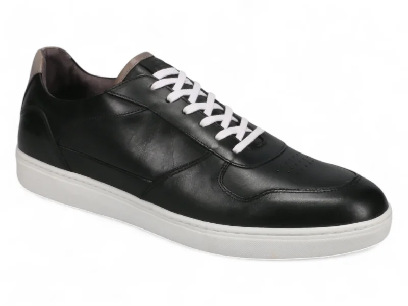 Men's casual shoes with a geometric patternMichael Ellis Turner Athletic Sneaker Black