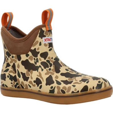 Men's casual shoes with a contrast sole colorXTRATUF MEN'S 6 IN DUCK CAMO ANKLE DECK BOOT XMAB-DCAMO